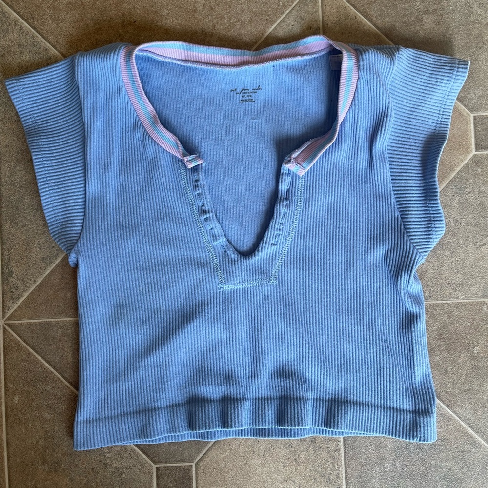 *SOLD** Urban Outfitters Croptop